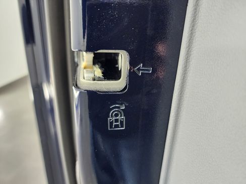 Used 2025 Ford F250 XLT w/ Black Appearance Package image 42