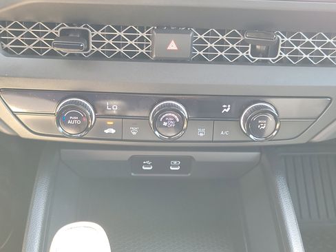 Certified 2023 Honda Accord LX image 26