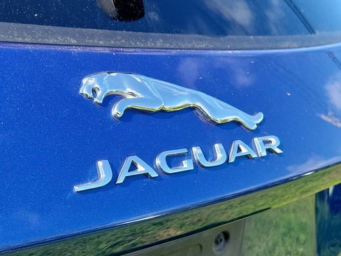 Used 2023 Jaguar E-PACE SE AWD/4WD image 13