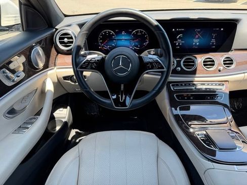 Certified 2022 Mercedes-Benz E 350 4MATIC Sedan image 11