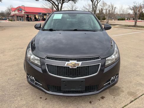 Used 2014 Chevrolet Cruze LT w/ RS Package image 2