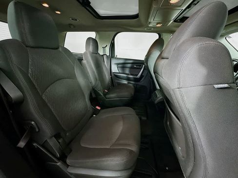 Used 2012 GMC Acadia SLE image 35