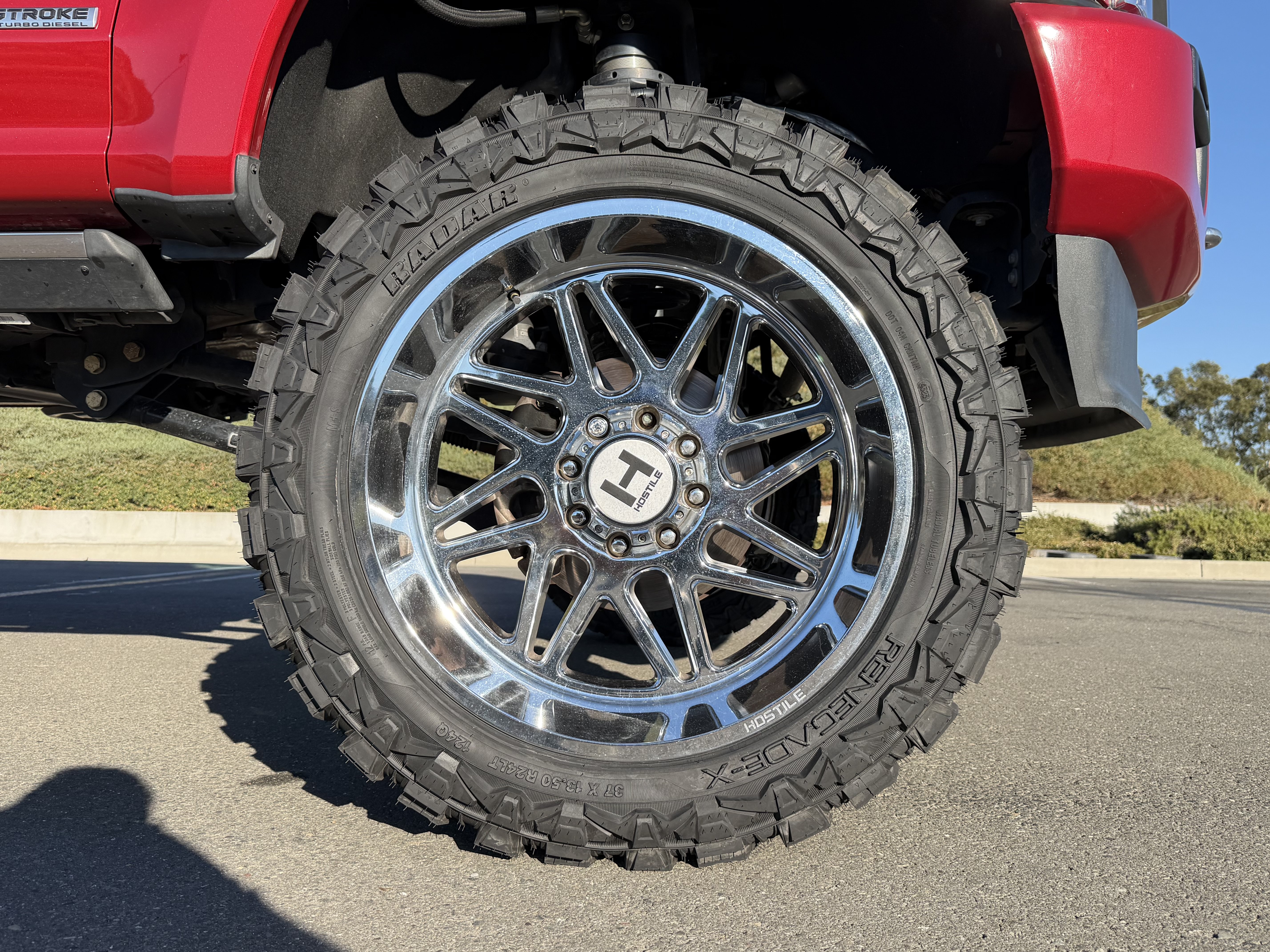 Used 2020 Ford F250 Platinum w/ FX4 Off-Road Package AWD/4WD image 20
