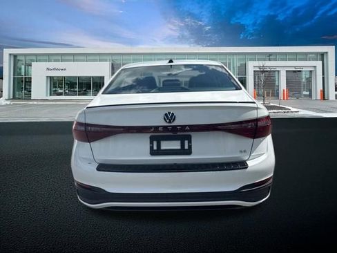 New 2026 Volkswagen Jetta SE FWD image 5