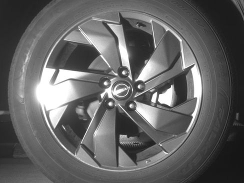 Used 2025 Nissan Rogue SV image 13