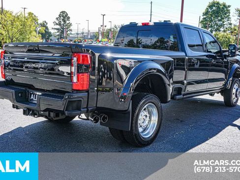 Used 2025 Ford F450 Platinum w/ FX4 Off-Road Package image 6