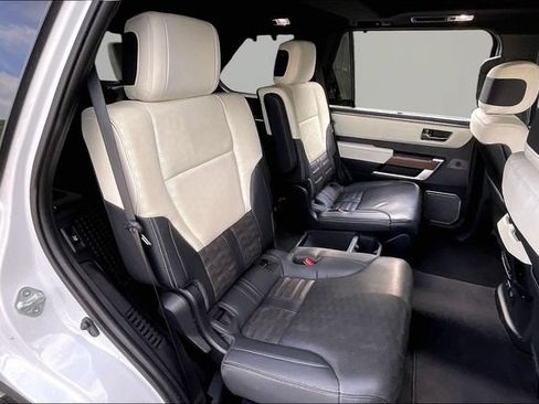 Used 2024 Toyota Sequoia Capstone RWD image 17