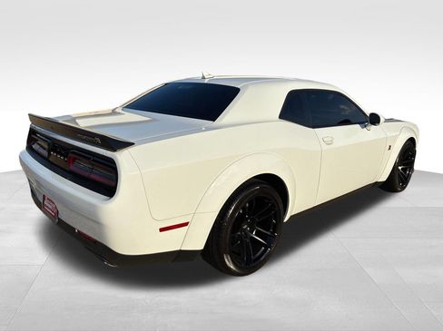 Used 2023 Dodge Challenger R/T Scat Pack RWD image 5