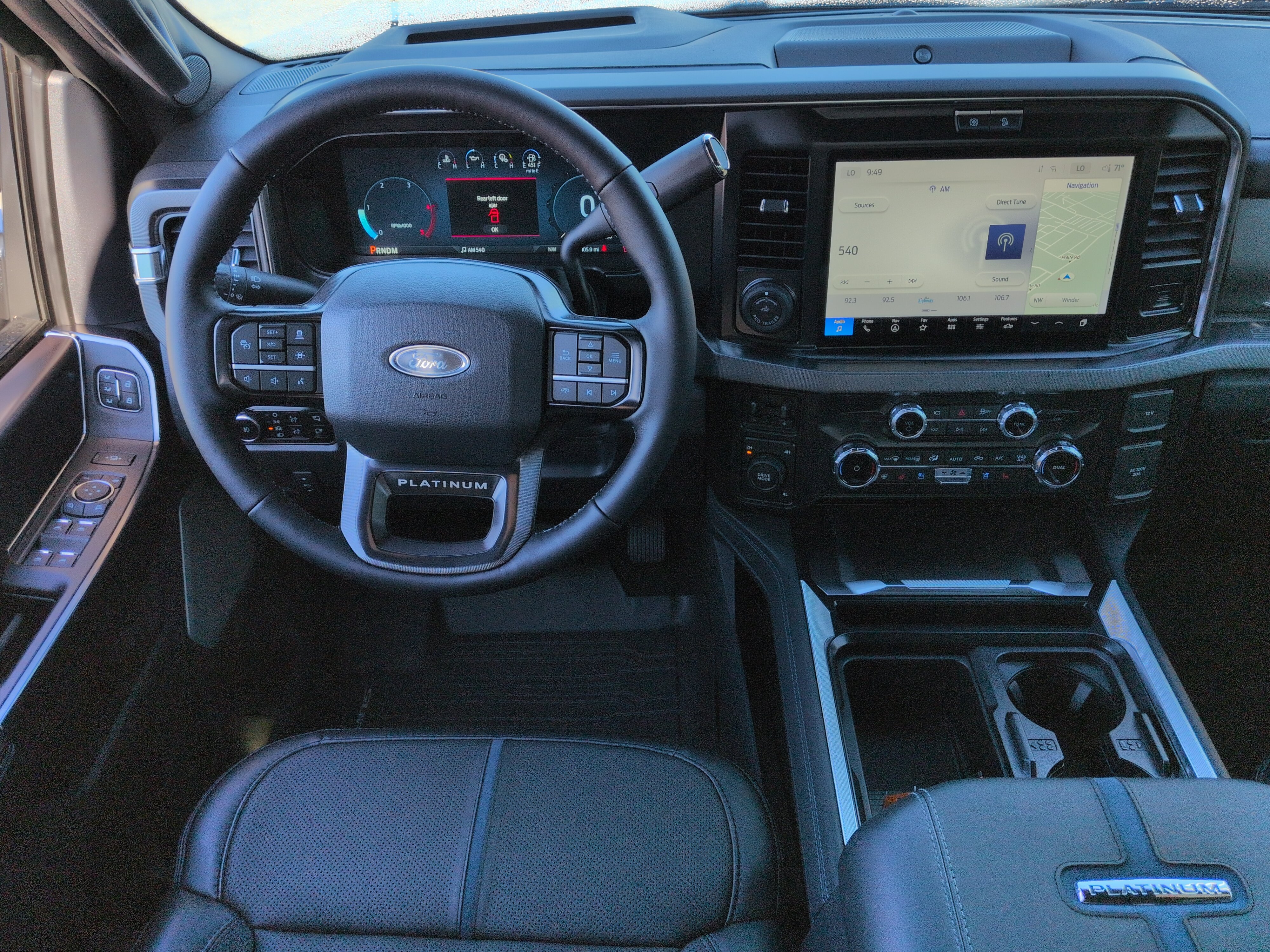 Used 2026 Ford F450 Platinum w/ FX4 Off-Road Package AWD/4WD image 15