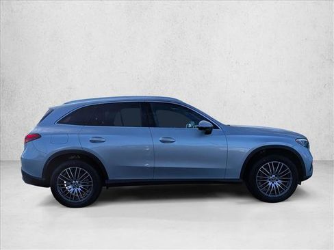 Certified 2024 Mercedes-Benz GLC 300 4MATIC image 4