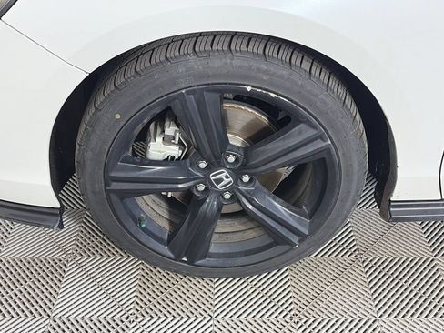 Used 2023 Honda Accord Sport image 8