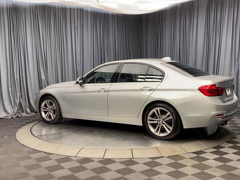 Used 2018 BMW 330i xDrive Sedan AWD/4WD image 5