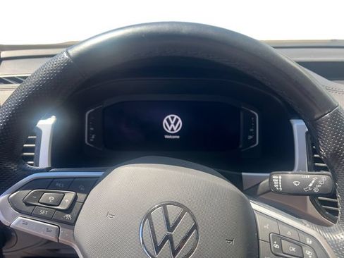 Used 2022 Volkswagen Atlas SEL Premium AWD/4WD image 14