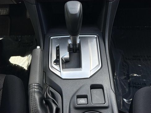 Used 2019 Subaru Crosstrek 2.0i AWD/4WD image 13