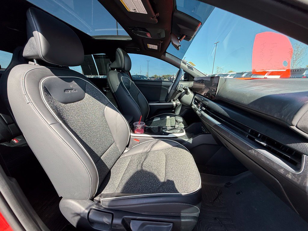 Used 2025 Kia K4 GT-Line w/ GT-Line Sunroof Package FWD image 28