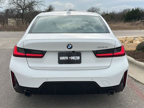 New 2026 BMW 330i Sedan w/ M Sport Package image 7