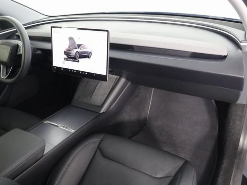 Used 2025 Tesla Model 3 Long Range AWD/4WD image 9