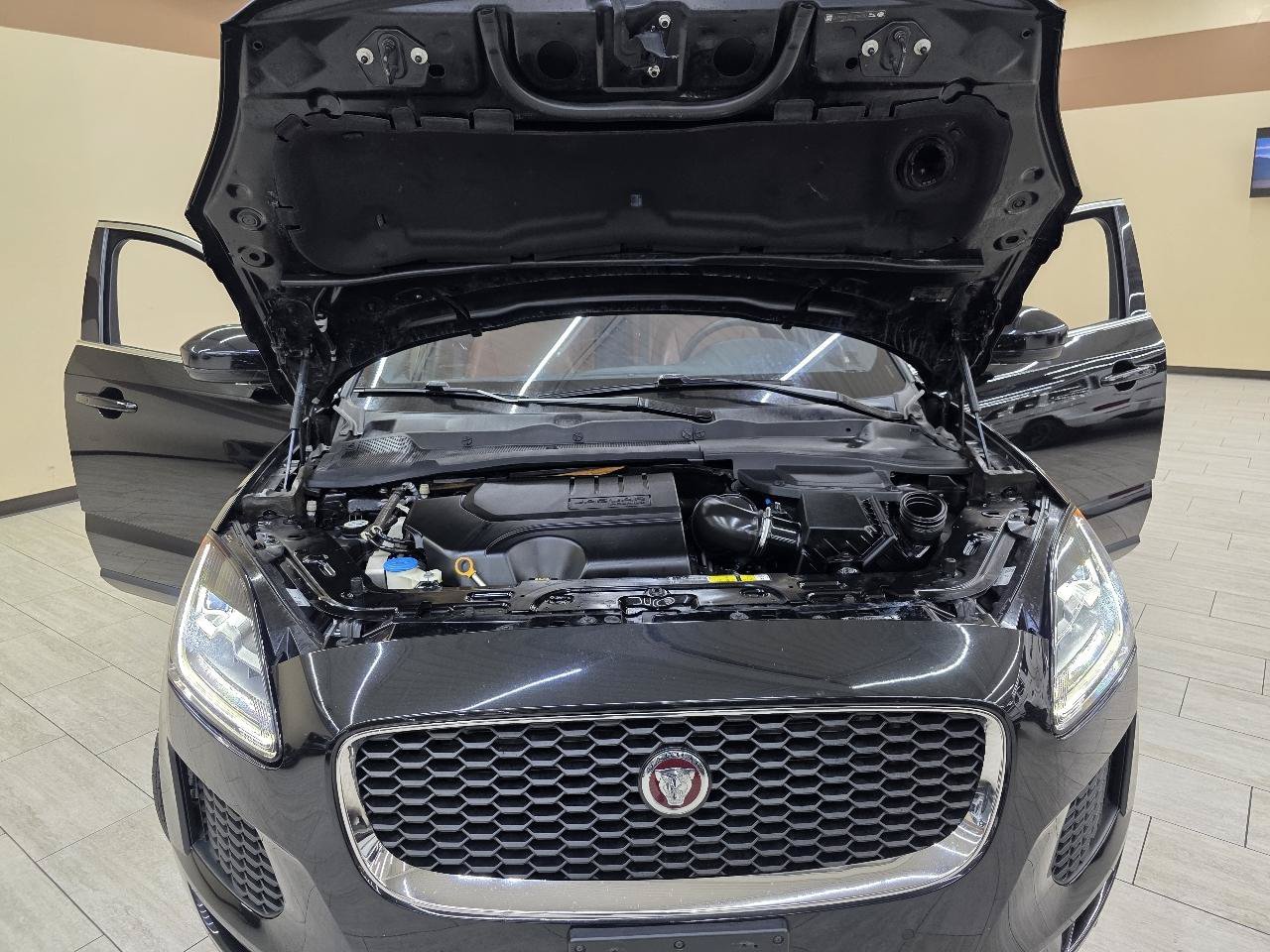Used 2018 Jaguar E-PACE SE AWD/4WD image 46