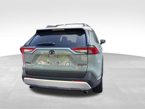 Used 2023 Toyota RAV4 Adventure w/ Convenience Package AWD/4WD image 17