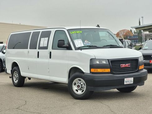 Used 2023 GMC Savana 3500 LS image 2