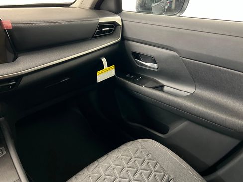 New 2026 Nissan Kicks SV image 10