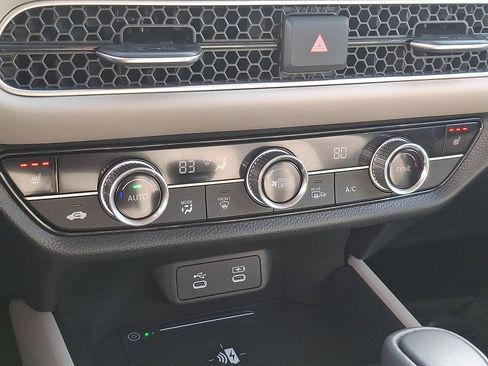 Used 2026 Honda HR-V EX-L image 16