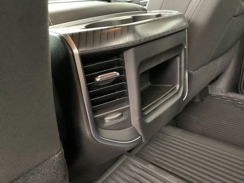 New 2026 RAM 2500 Big Horn AWD/4WD image 14