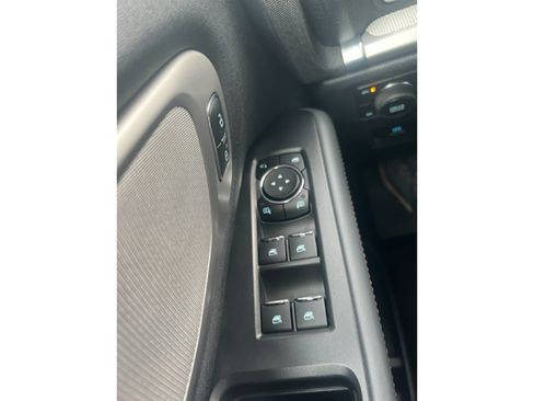 Used 2025 Ford Expedition Active AWD/4WD image 12