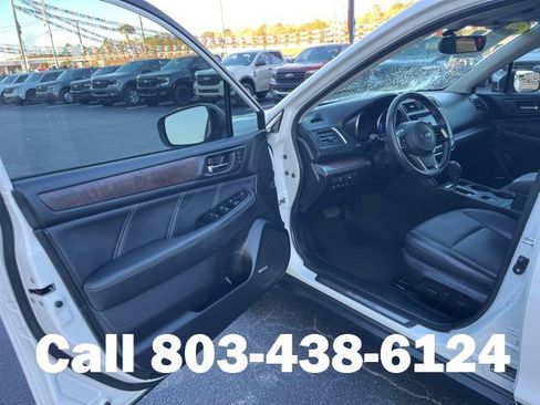 Used 2019 Subaru Outback 2.5i Limited image 4