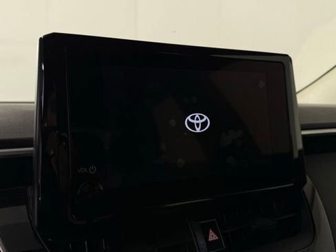 Used 2024 Toyota Corolla LE FWD image 20