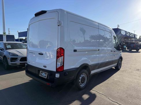 Used 2018 Ford Transit 350 148 Medium Roof RWD image 6