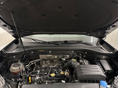 Used 2023 Volkswagen Atlas SEL image 35