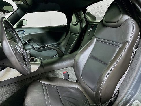 Used 2008 Saturn Sky w/ Premium Trim Package image 10