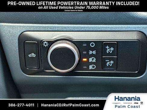 Used 2023 Ford Maverick Lariat w/ Lariat Luxury Package AWD/4WD image 28