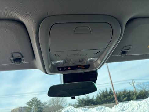 Used 2023 Cadillac XT4 Luxury w/ Driver Awareness Package image 4