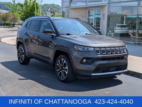 Used 2022 Jeep Compass Limited AWD/4WD image 9