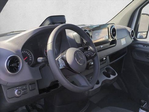 New 2026 Mercedes-Benz Sprinter 2500 image 3