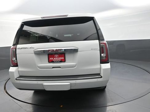 Used 2019 GMC Yukon XL Denali image 62