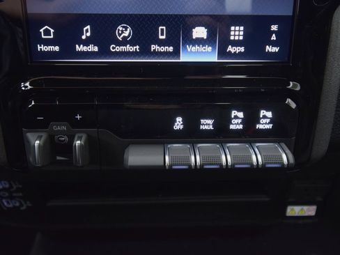 New 2026 RAM 2500 Tradesman AWD/4WD image 22