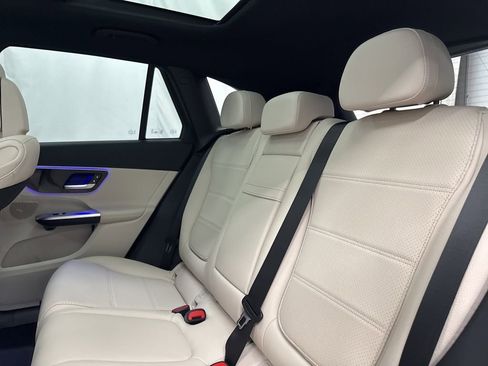 New 2026 Mercedes-Benz GLC 300 4MATIC image 19