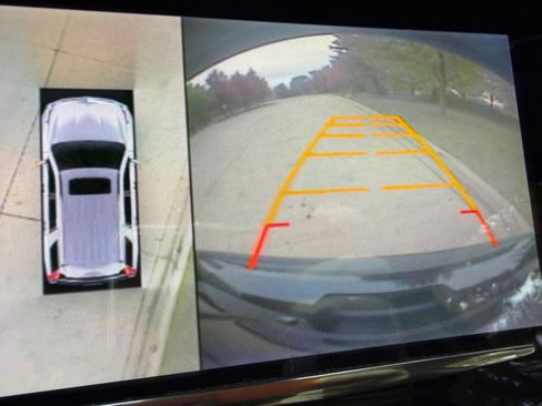 Used 2015 Cadillac Escalade Luxury image 21