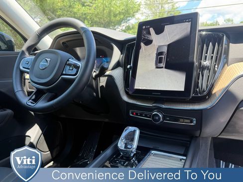 Certified 2026 Volvo XC60 B5 Plus w/ Protection Package Premier AWD/4WD image 32