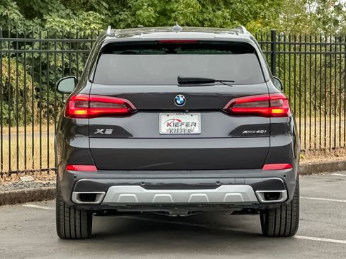 Used 2022 BMW X5 xDrive40i AWD/4WD image 4