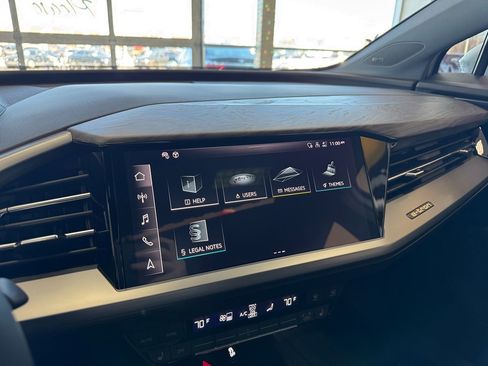 Used 2024 Audi Q4 e-tron Premium Plus w/ Premium Plus image 30