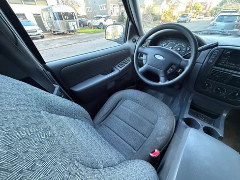 Used 2003 Ford Explorer XLS image 17