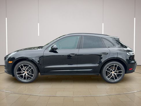 New 2026 Porsche Macan AWD/4WD image 2