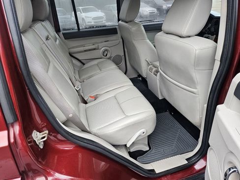 Used 2007 Jeep Commander Limited w/ Trailer Tow Group IV image 15