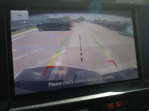 Used 2022 Ford F250 XLT w/ FX4 Off-Road Package image 4