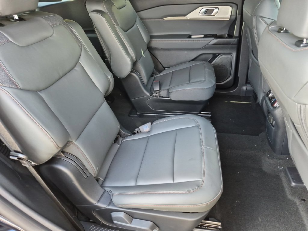New 2027 Ford Explorer Active w/ Active Comfort Package AWD/4WD image 20