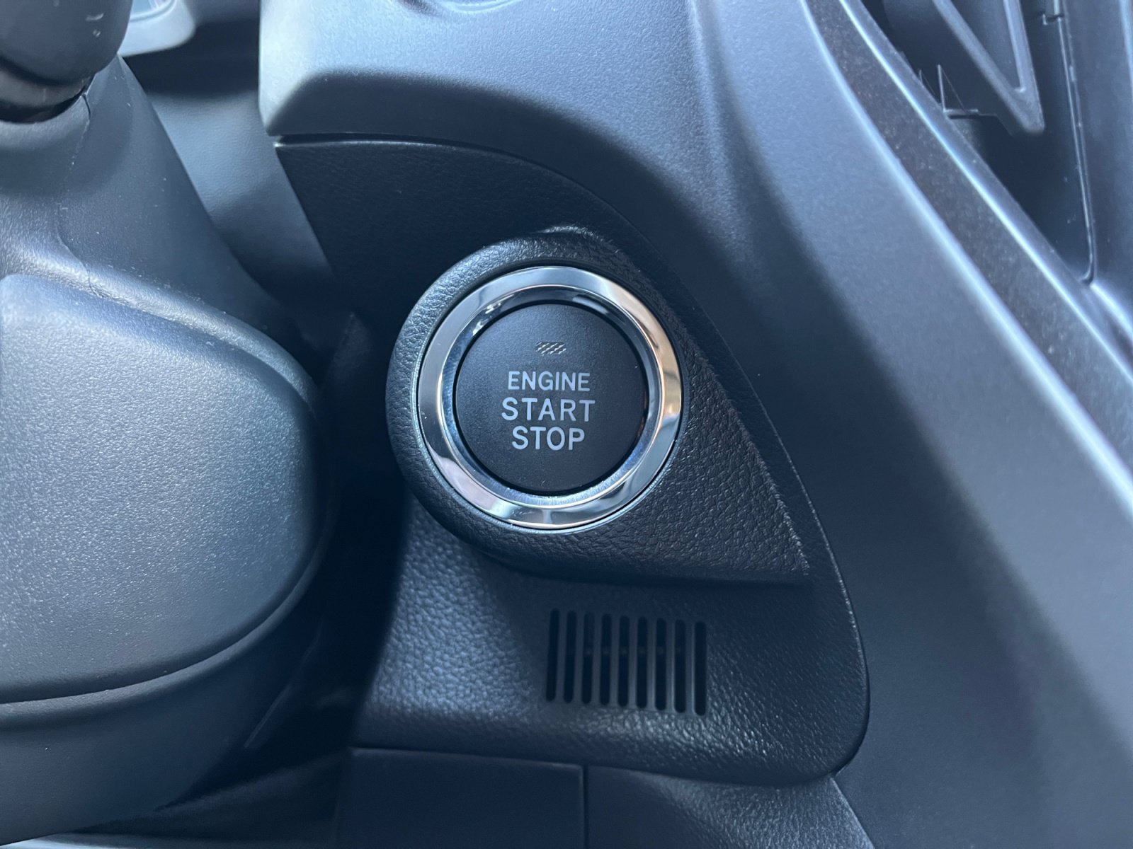 Certified 2026 Subaru Forester Premium AWD/4WD image 30